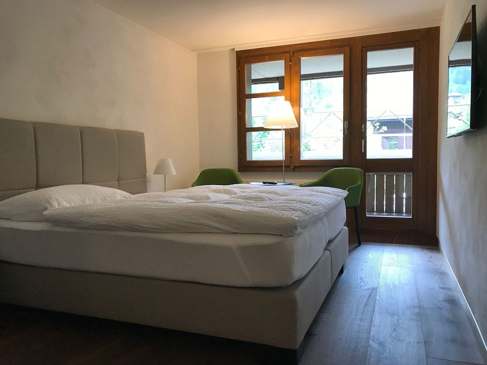 Hotel Krone Lenk