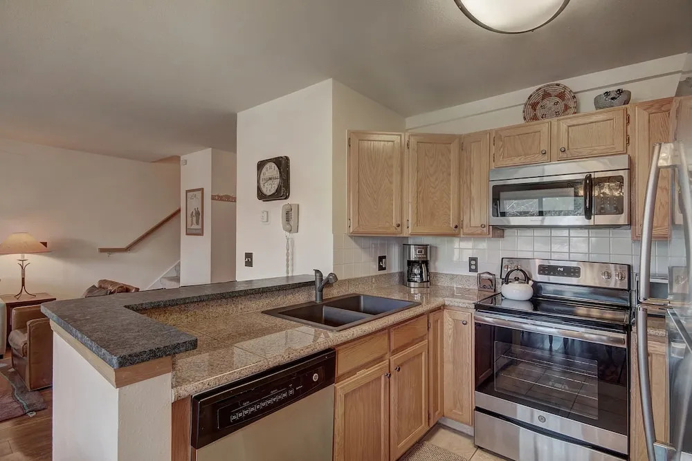 River Mnt Lodge E323F - 5 Br Condo