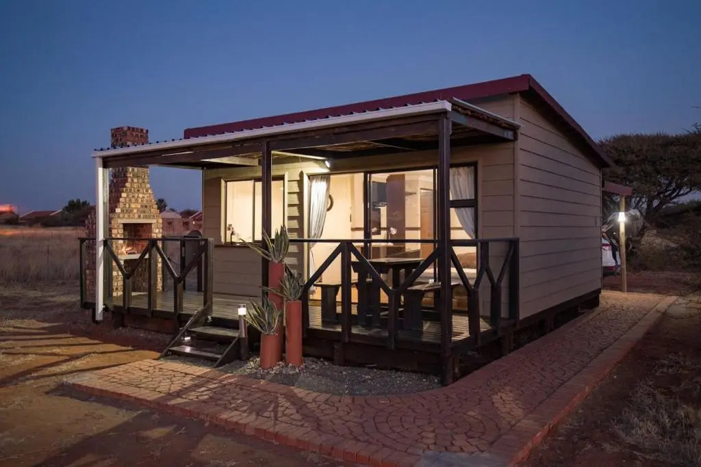 StableWood Lodge
