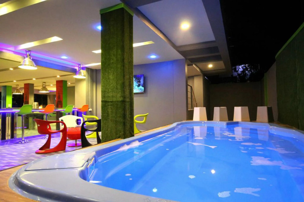 Rooms Republic