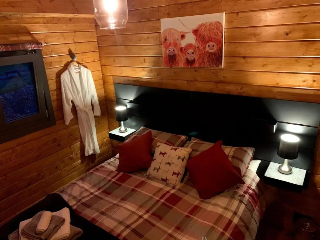 Long Wood Lodges