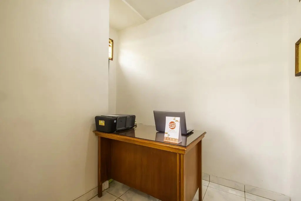 OYO 2265 Bunga Bakung Residence