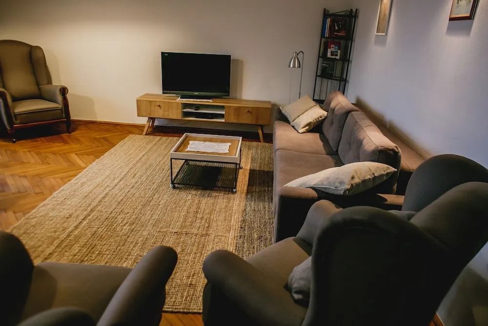 Niepodległości 245 - 2BR by Homeprime