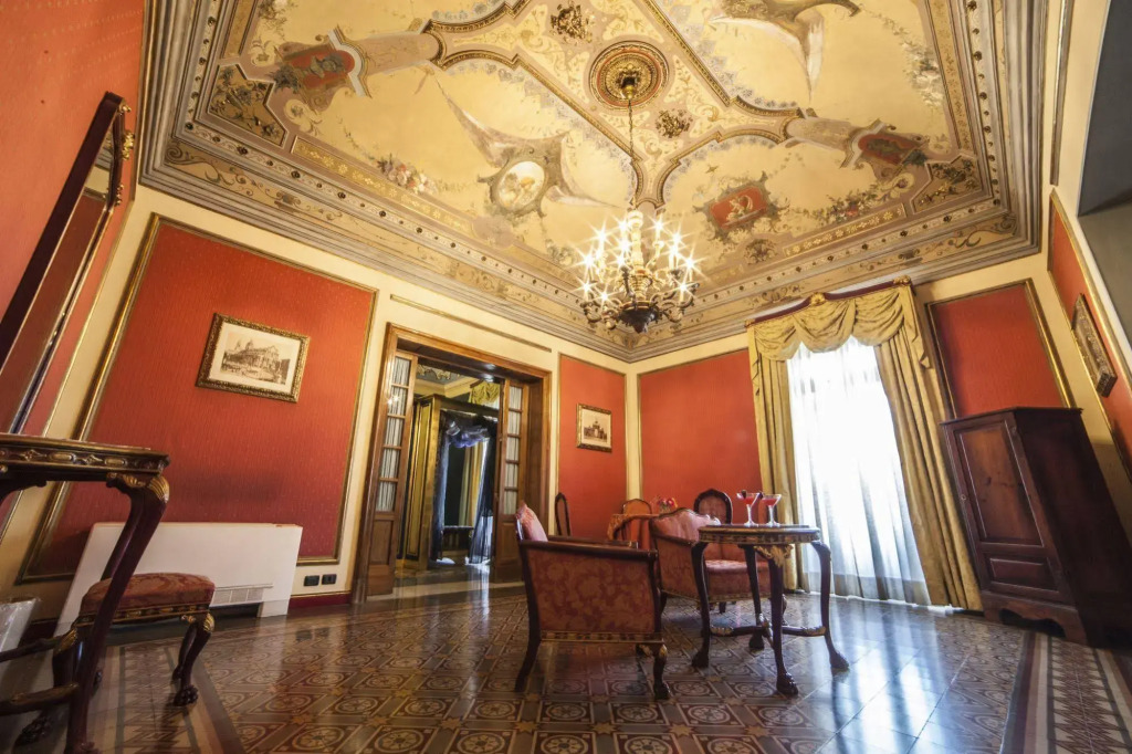 Hotel Royal