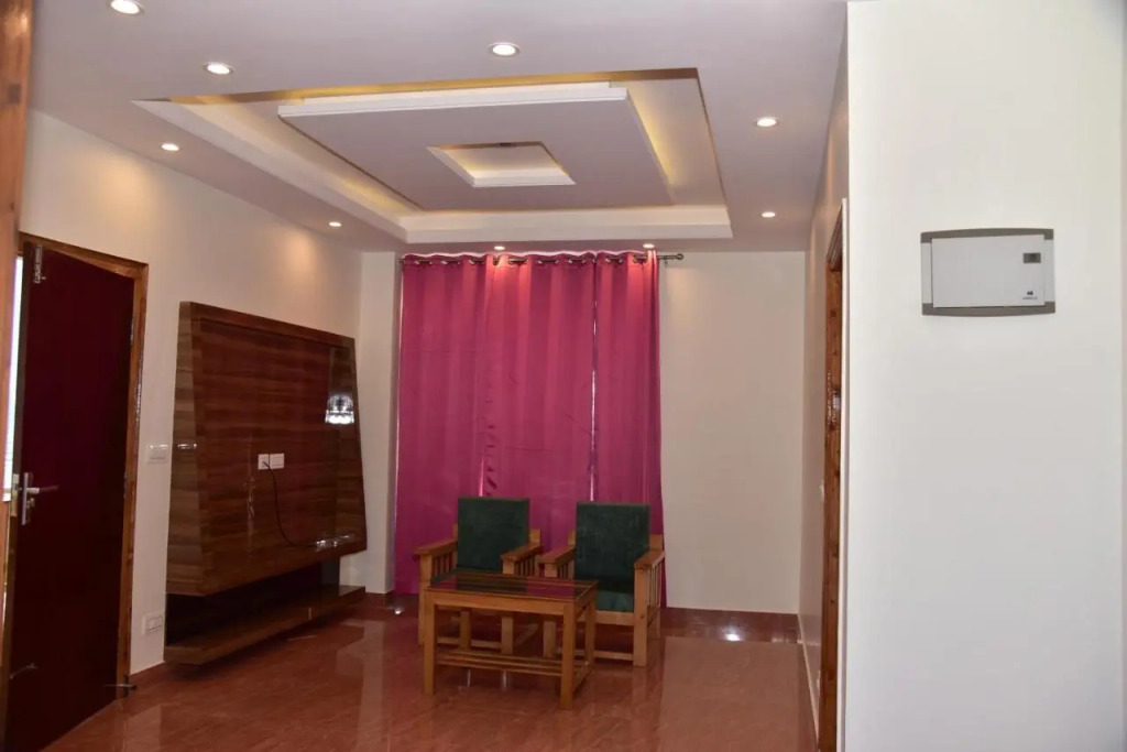 Royal Cedar BnB