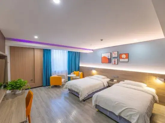 Wuxue Ruiqing Hotel