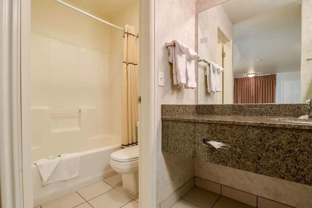 St. George Inn and Suites