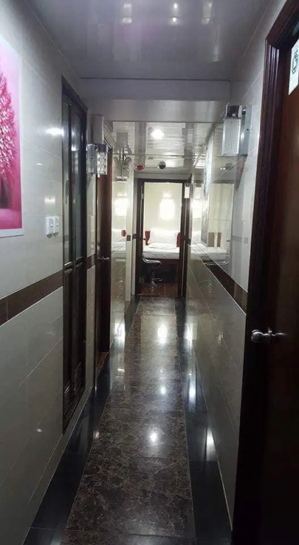 Zodiac lodge