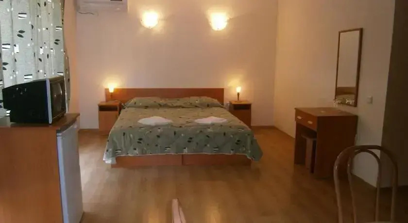 Family Hotel Central
