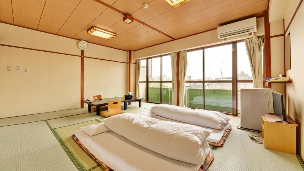 Hotel Oumiya