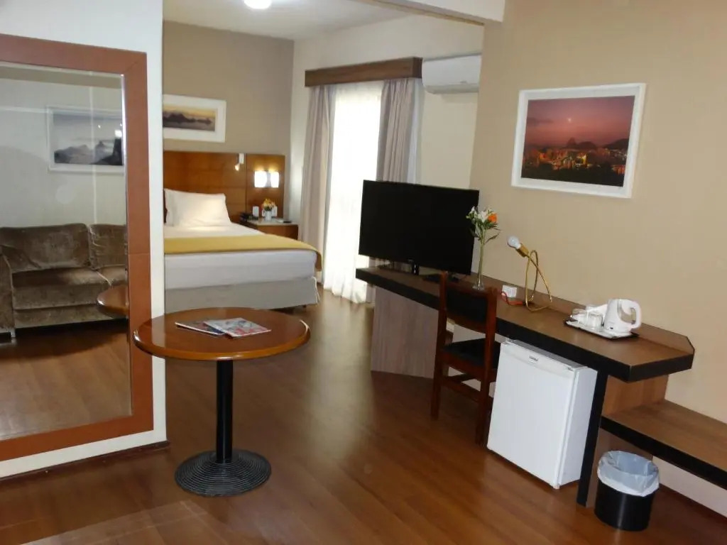 Castel Plaza Hotel