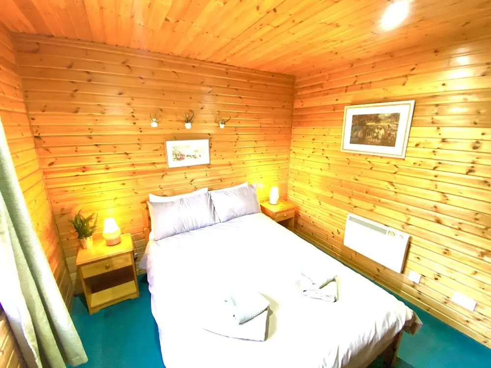 Braemar Lodge Cabins Not for profit