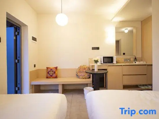 ZARAT · Mountain Cloud Designer Boutique Homestay (Kanas Old Village Branch)