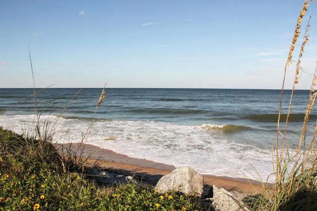 Palm Coast Resort 109, 3 Bedrooms, Sleeps 6, Pool, Hot Tub, WiFi