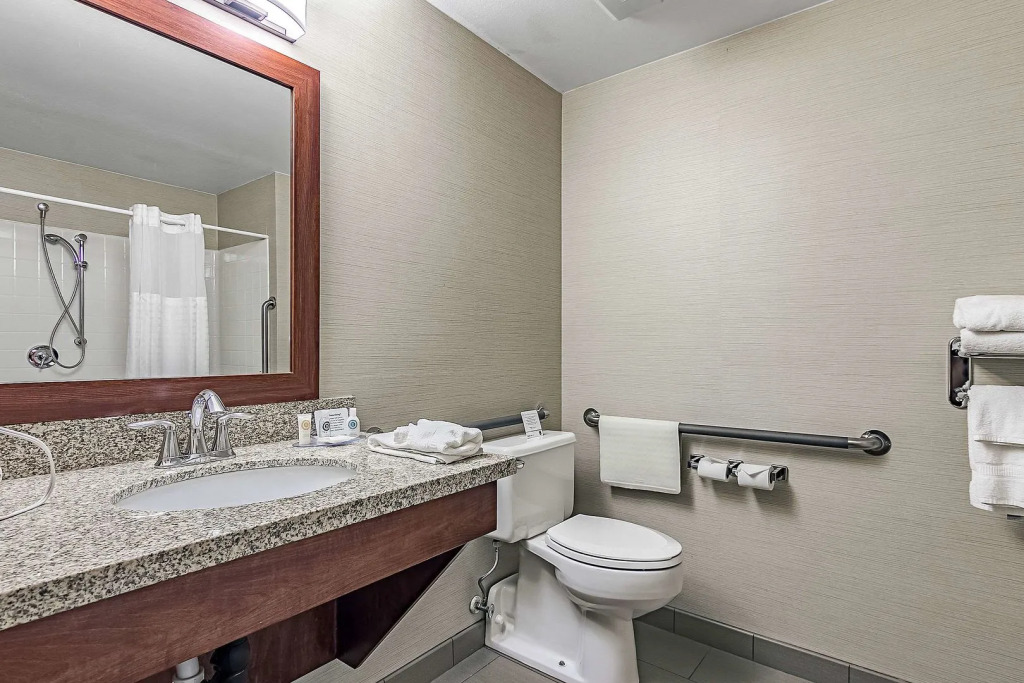 Fairfield by Marriott Inn & Suites Madison South