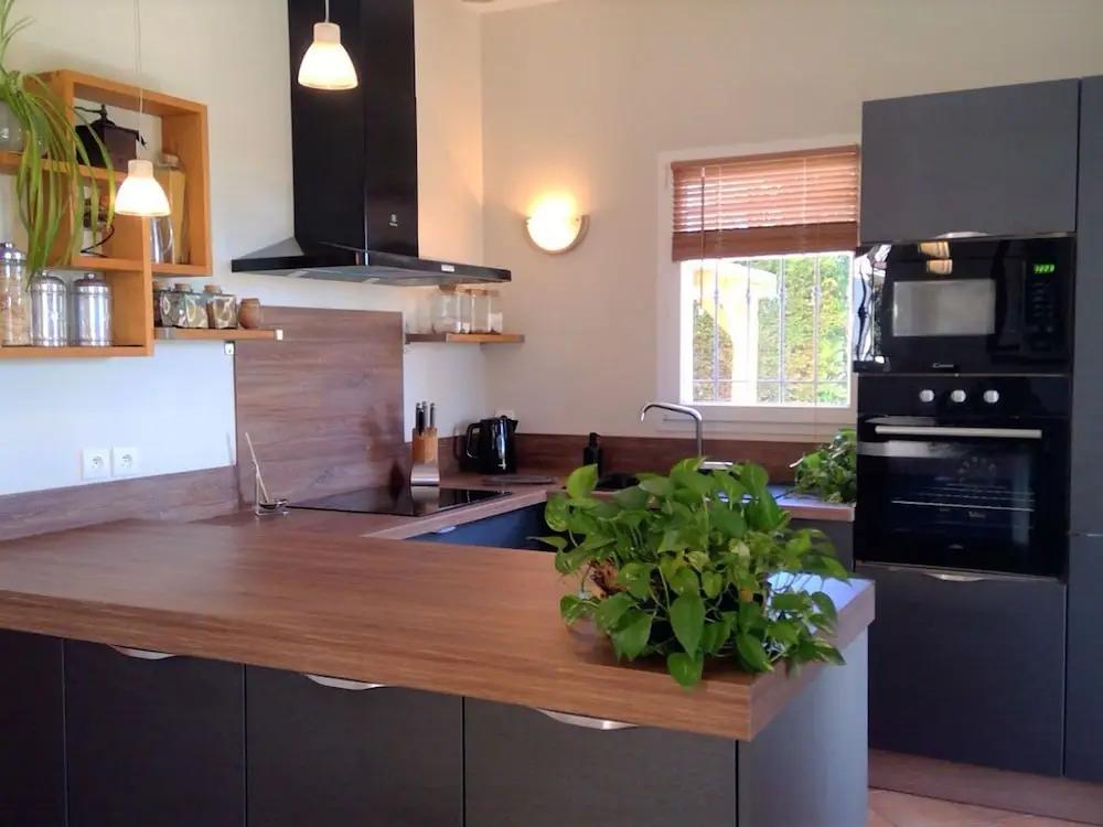 Spacious, Luxury Villa With Private Pool and Billiard Room, Near Idyllic Village
