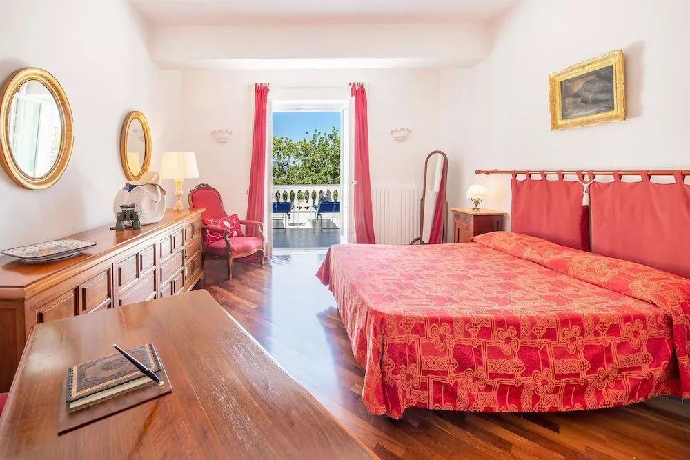Villa Lamaro