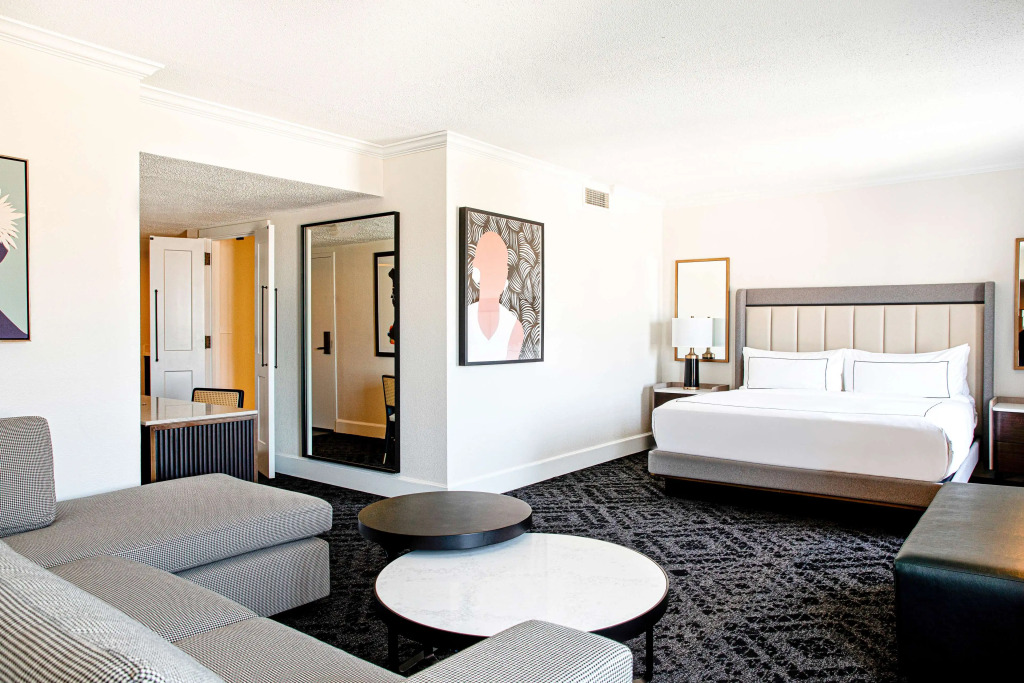 Mills House Charleston, Curio Collection by Hilton
