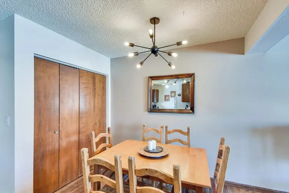 Central Steamboat Condo: Outdoor Hot Tub & Pool!