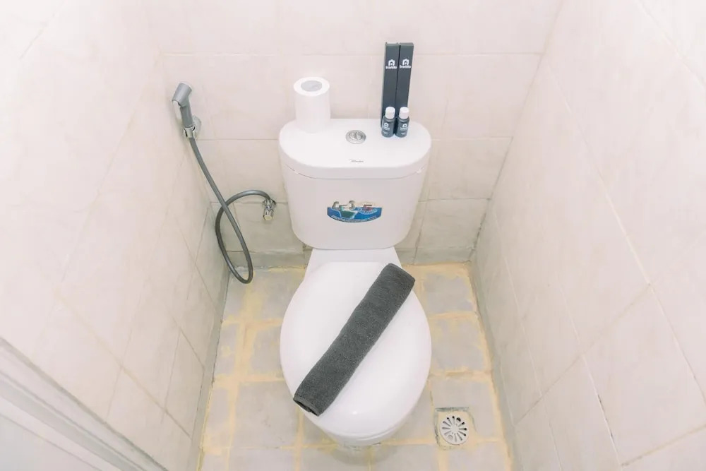 Comfort 2Br At 22Nd Floor Menara Kebon Jeruk Apartment
