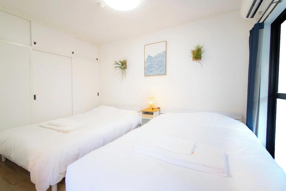 Kobayashi Building 302