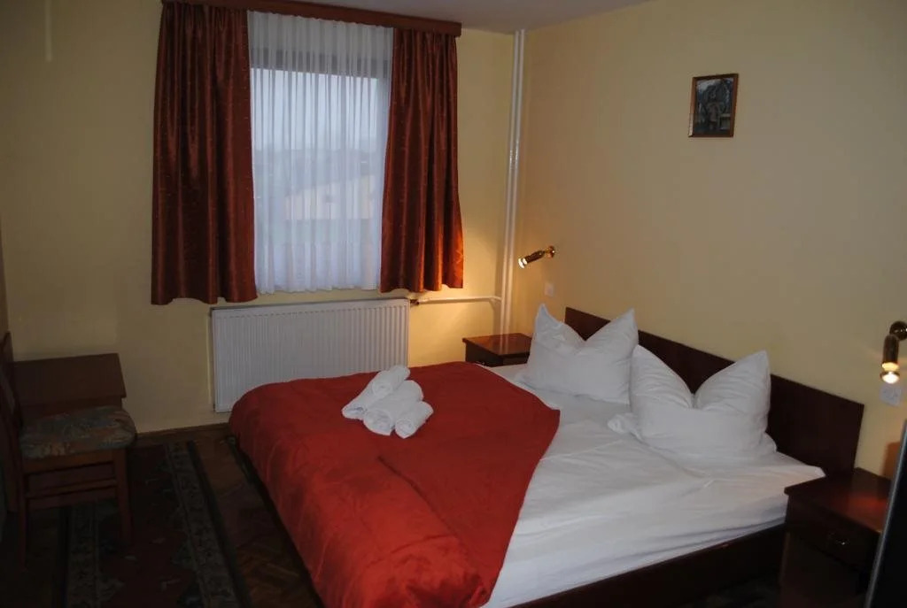 Hotel Roškar
