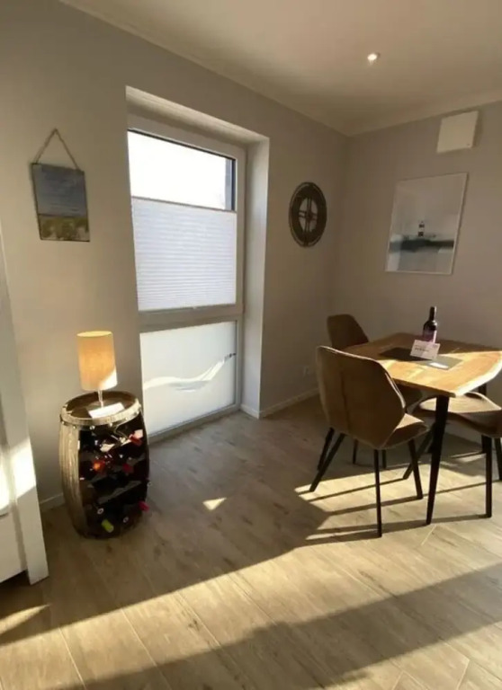 Near the North Sea Modern Retreat