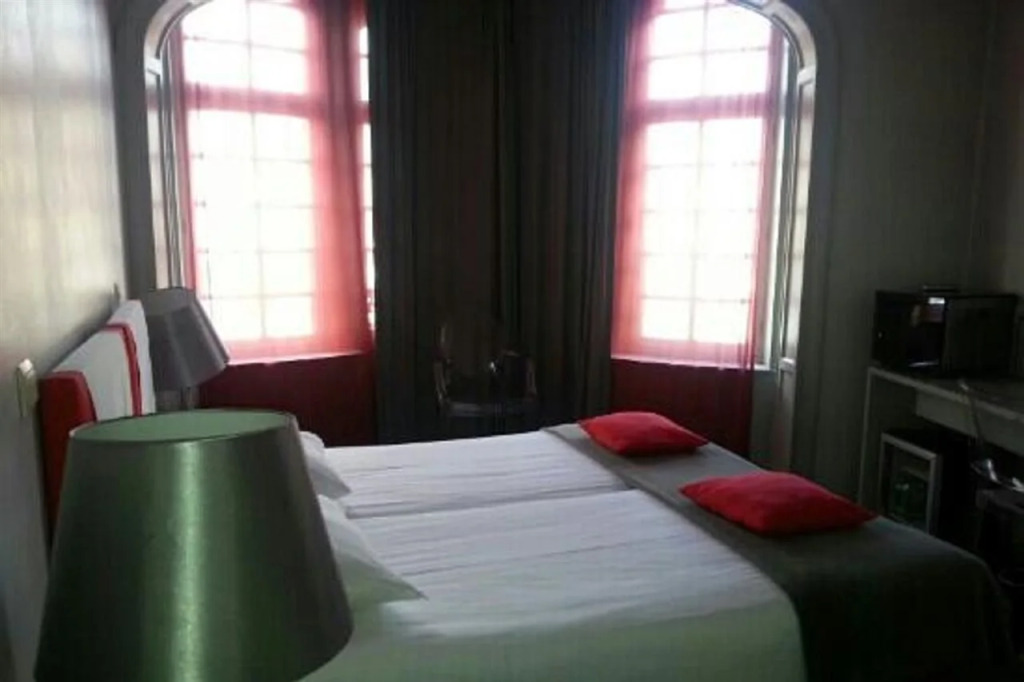 Monty Small Design Hotel