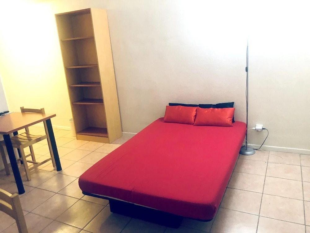 Villa with One Bedroom in Nîmes