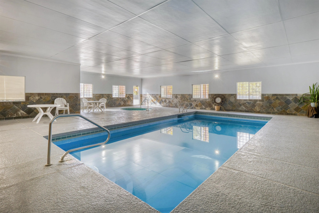 SureStay Plus by Best Western Montrose