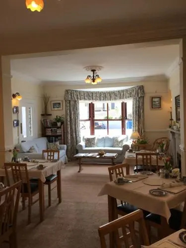 Rebleen Guest House