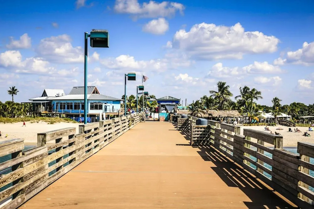 Tropical Villas Of Venice Beach