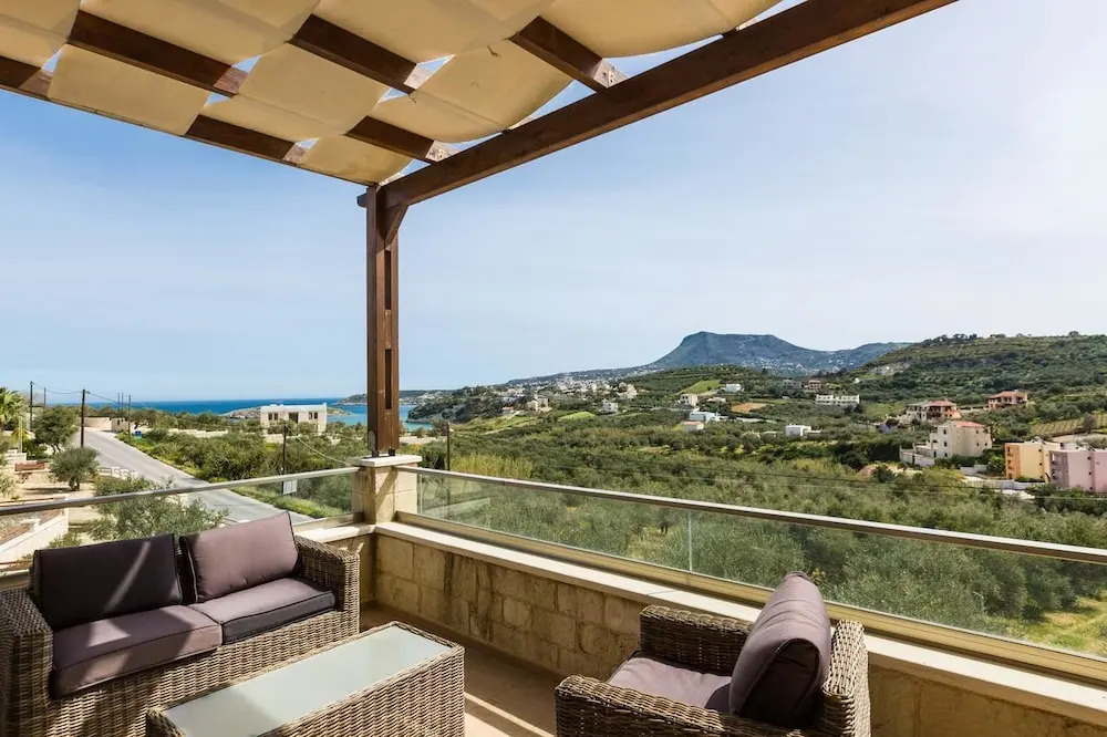Levanta Luxury Stone Villa