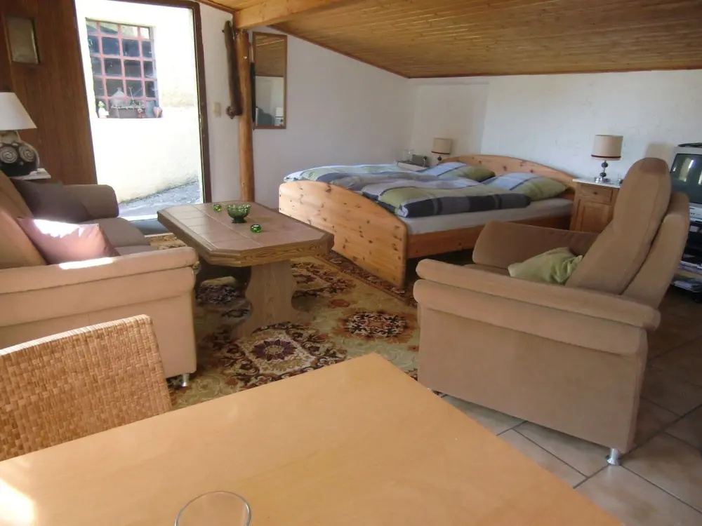 gemütliche Ferienwohnung in Kaifenheim