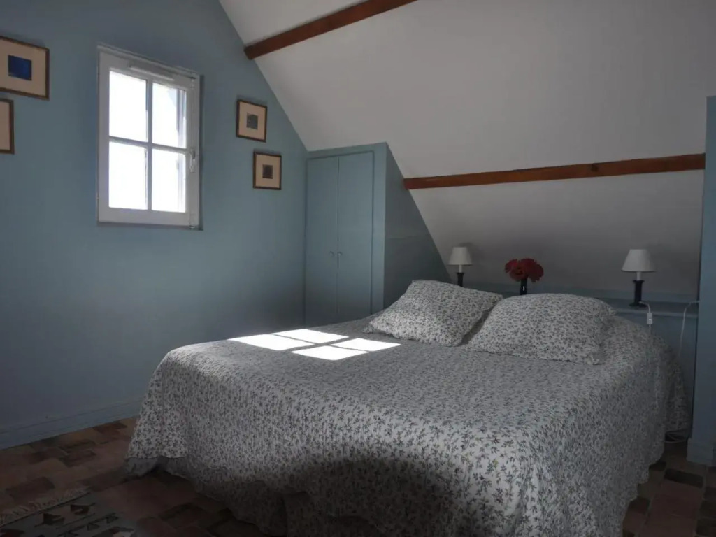 Snug Holiday Home In Chambourg-Sur-Indre With Pool