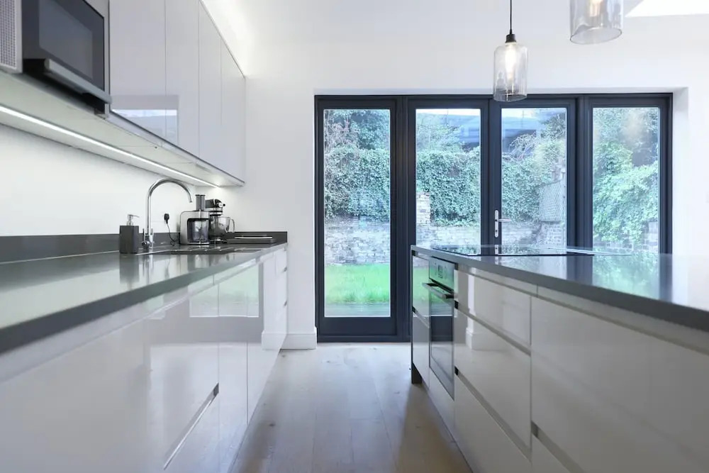 Luxury 2 Bedroom Battersea House With Garden