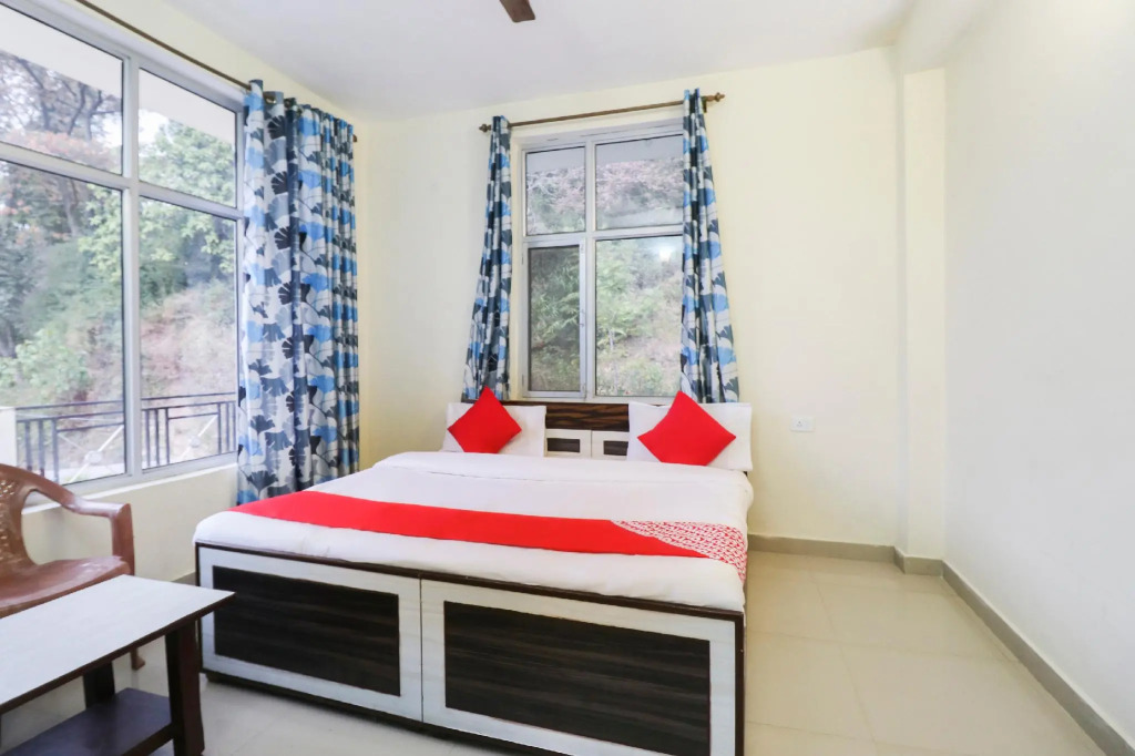 OYO 65167 Rishika Guest House