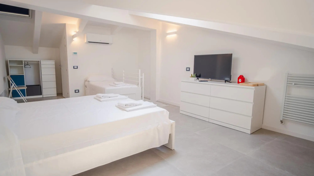 Elide Home Sweet Home - Italian Homing