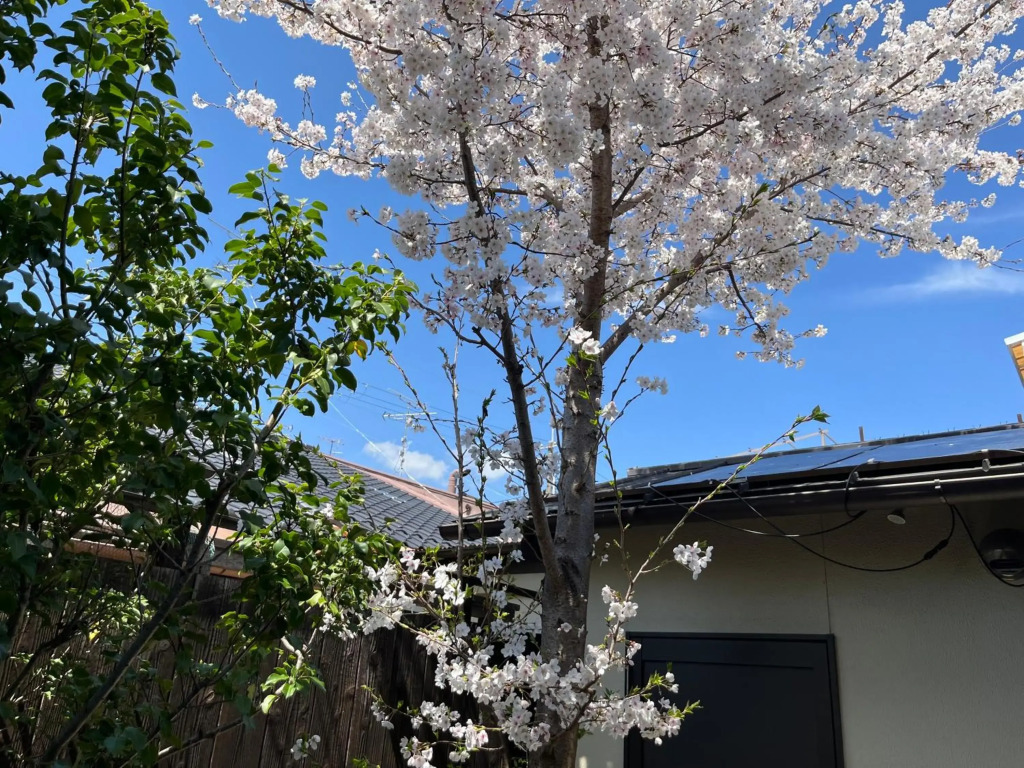 西陣之郷 Nishijin no Sato - Smart & Slow life in 100yrs Kimono Arthouse -