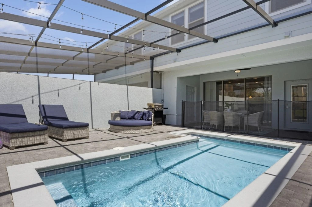 5 Bd 45 Ba Windsor At Westside 2444 Ds