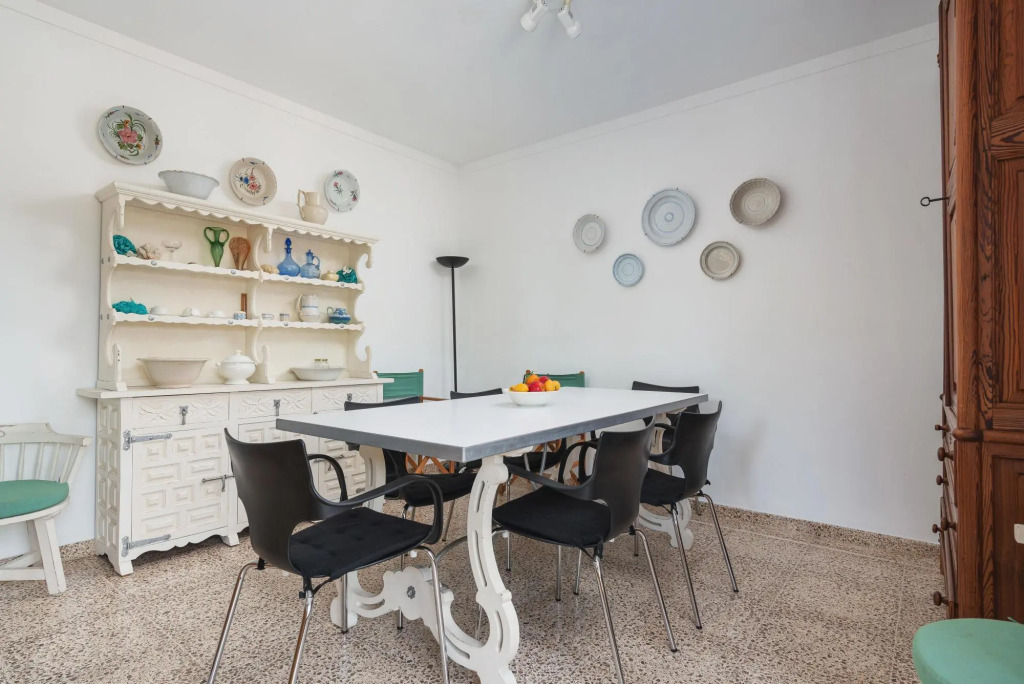 OMBRA DE PINS - House with terrace and 400 metres from the beach Free WiFi
