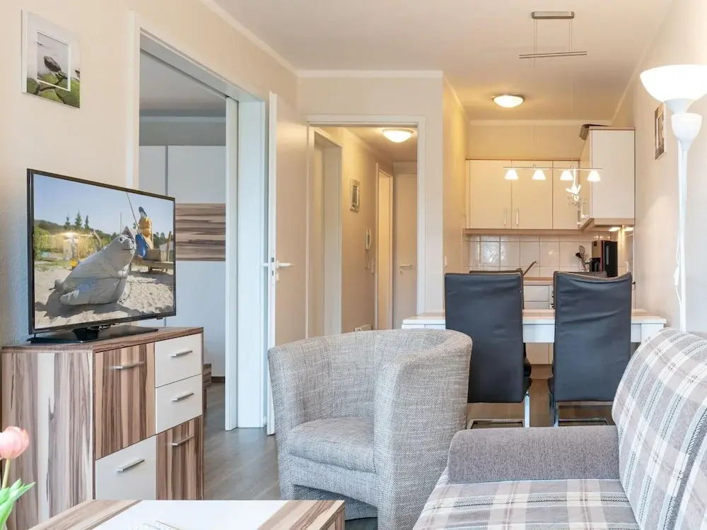 Modern Apartment Near Sellin Marina