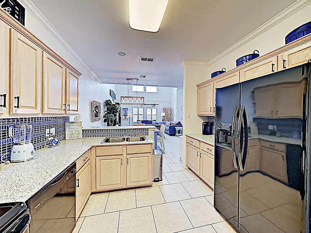 South Padre Island Townhouse #115 3 Bedrooms 2.5 Bathrooms Townhouse