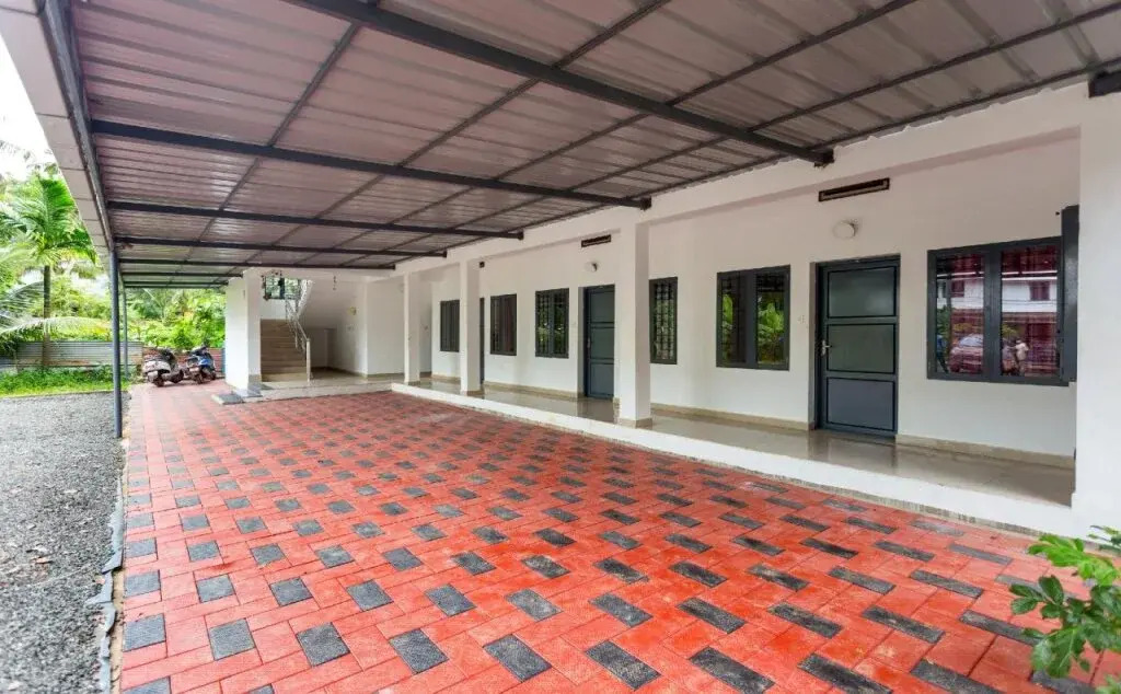 Chithrapuzha Residency by OYO Rooms