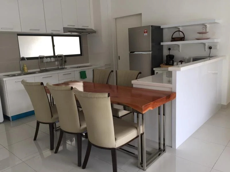 Paradise Executive Suites