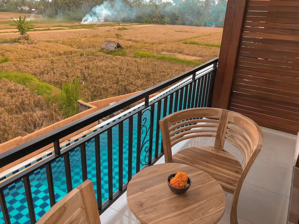 The Sawah Resort & Villa