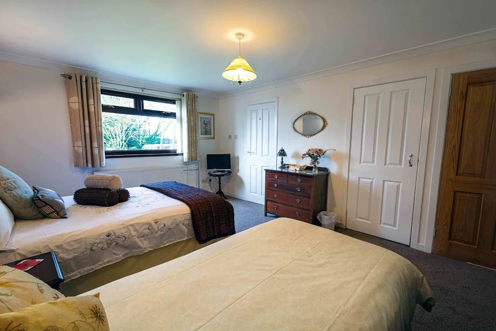East Rogerton Lodge
