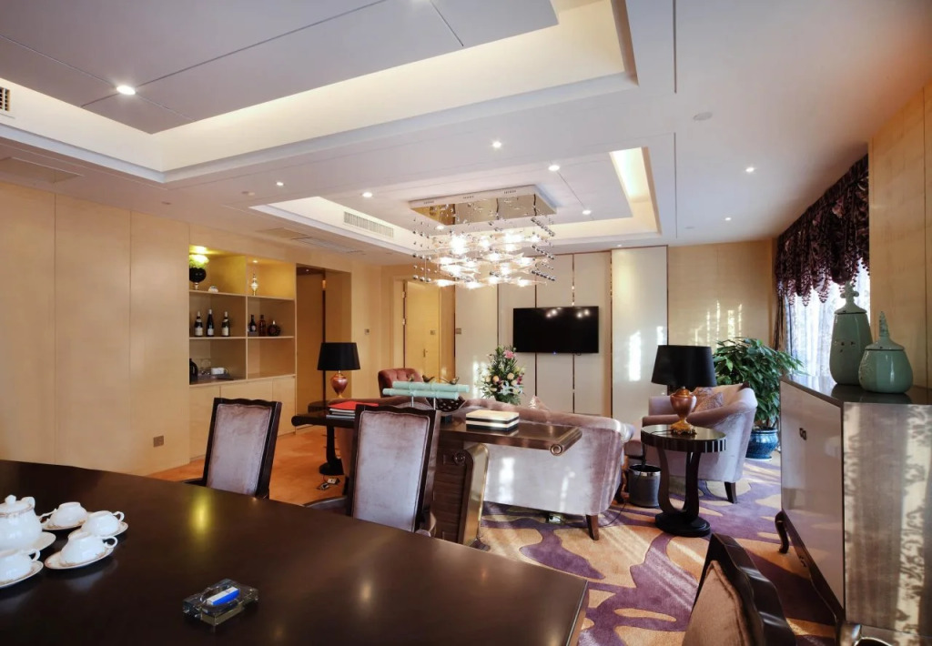 Days Hotel Wenyi Anhui