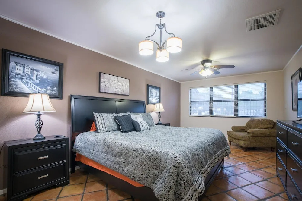 Serenity Point At Canyon Lake 4 Bedroom Home