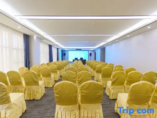 Huaihua Dahan Yannian Hotel